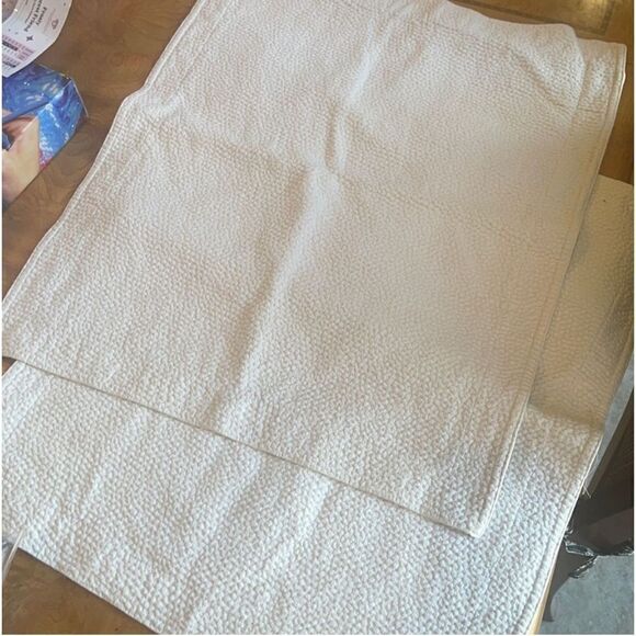 Hh Creamy Pebble Shams! - Picture 11 of 11